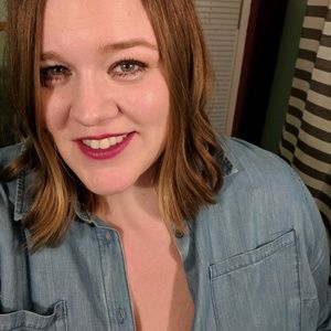 Meet your Posher, Bethany